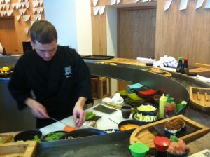 Le Sushi Bar, face au Grand Théatre et Opéra National de Varsovie. Un régal !