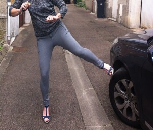 femme voiture 4