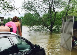 Véhicule inondé