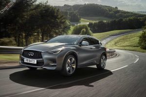 Infiniti_Q30_002
