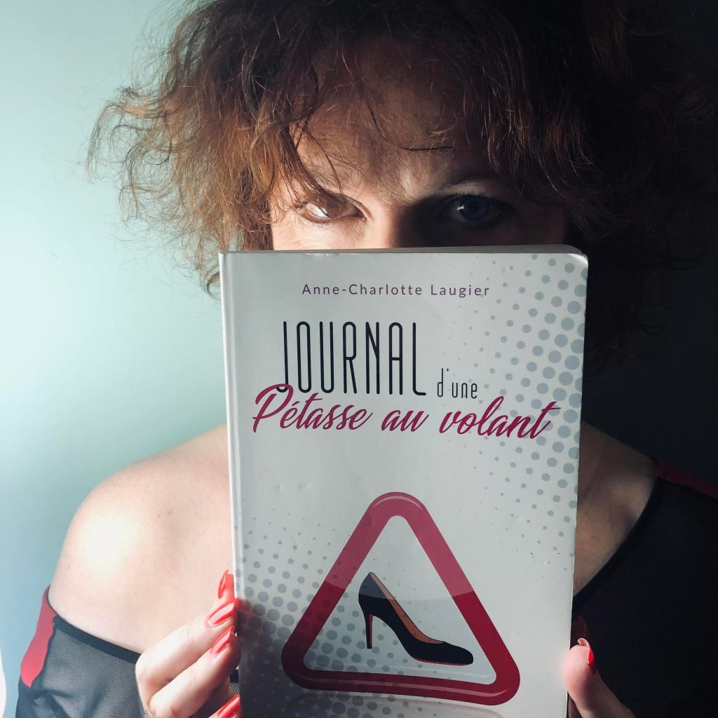 Anne-Charlotte Laugier, auteure du journal d'une petasse au volant
